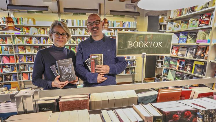Il Booktok: libreria Palazzo Roberti di Bassano con Lorenza Manfrotto e Vittorio Campana (FOTO GIANCARLO CECCON)