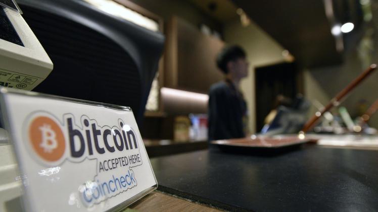 Sempre più negozi accettano bitcoin