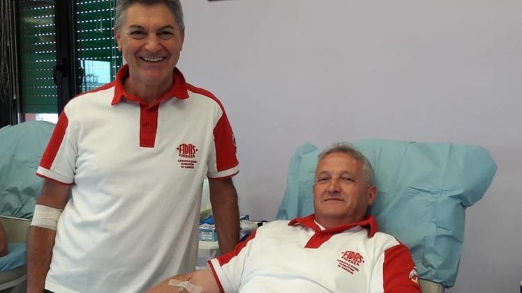 Gianfranco Sella sorride, soddisfatto, mentre si sottopone alla 207a  donazione di sangue. MARINI