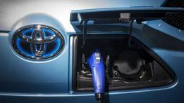 Toyota punta a 1.000 chilometri per ricarica