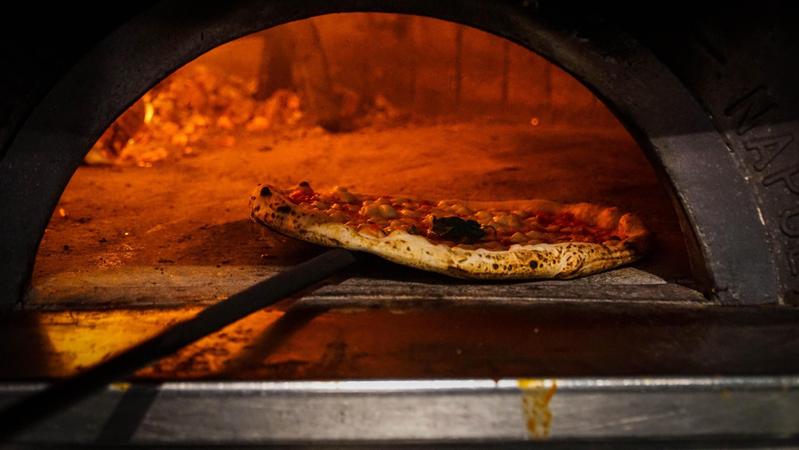 La pizza napoletana può fregiarsi del riconoscimento Unesco