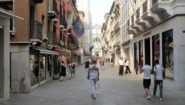 Calle Larga XXII marzo a Venezia, dove è avvenuto il fatto