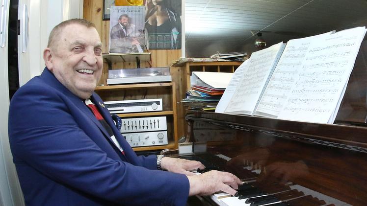Il maestro Carollo, 82 anni e cinque bypass (Foto Ciscato)