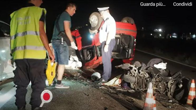 Il tragico incidente lungo il litorale adriatico, a Pinarella di Cervia (Frame video Corriere di Romagna)