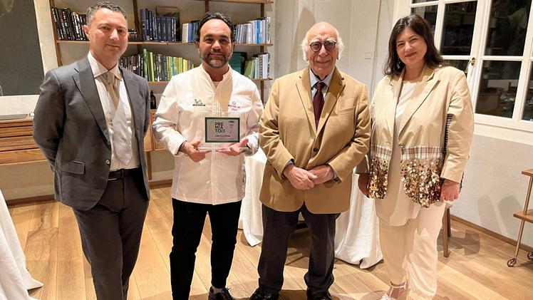 Famila Rana, la consegna del premio della Guida come "miglior ristorante del Veneto"